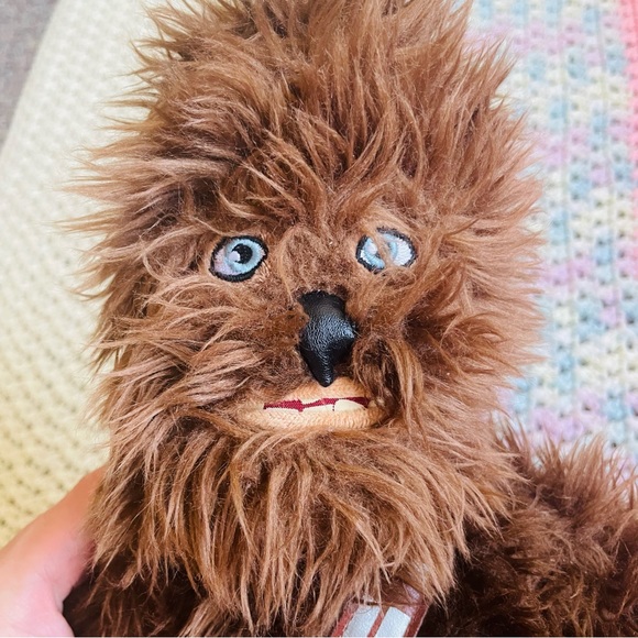 ** SOLD ** 🌸$10 add-on🌸 Star Wars Chewbacca Plush - Picture 5 of 6